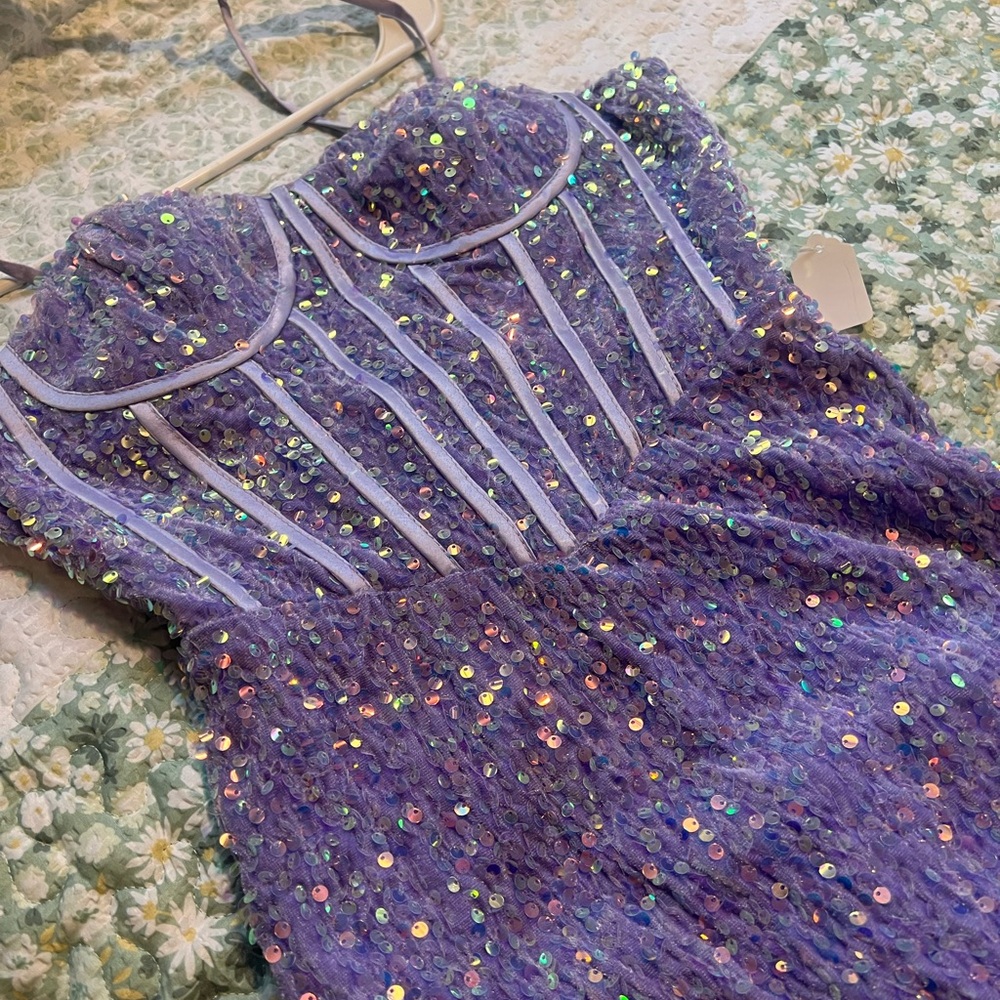 Lavetir prom dress new with tags.